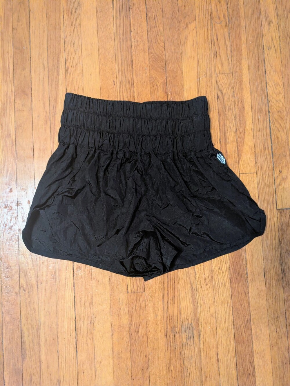 Free People Movement The Way Home High Waisted Smocked shorts size medium